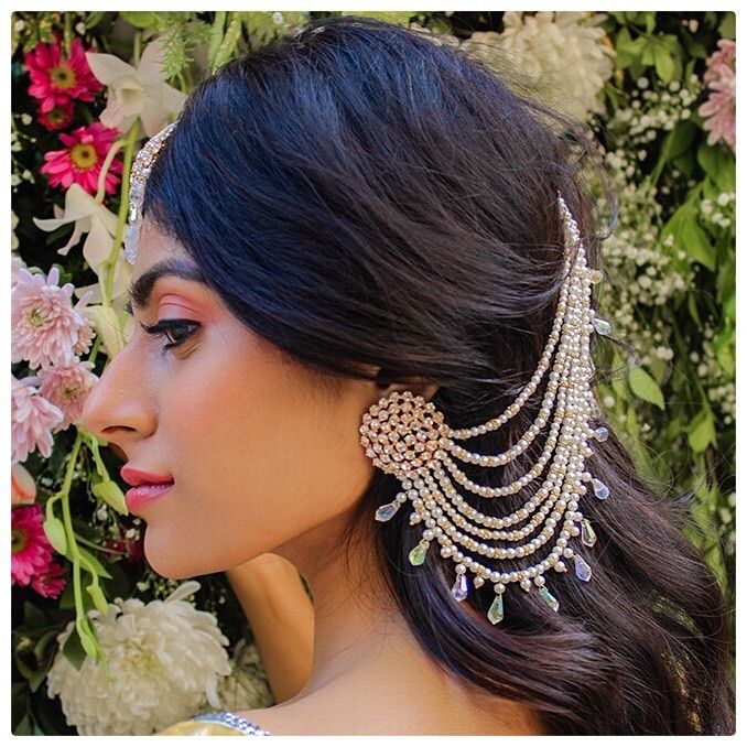 Hair Jewellery & Accessory Ideas Perfect For Your Sangeet Or Cocktail! |  WedMeGood
