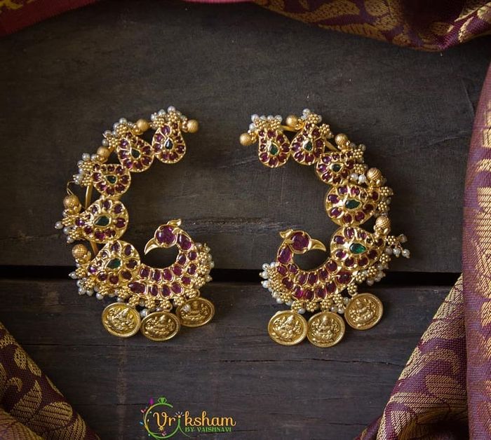 gold mini jhumka design