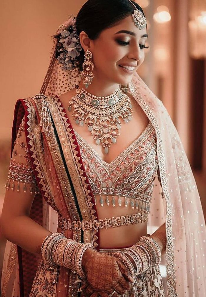 Brides Who Sported A Belted Look On Their Wedding Day!
