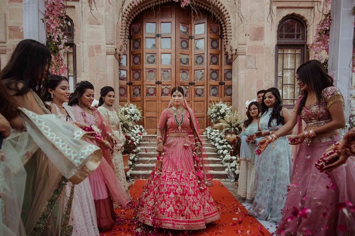 Virat Anushka Anushka Sharma Wedding Dress Reel Real FirstPerson