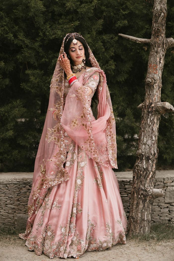 Useful Tips To Dress Your Girl In A Traditional Lehenga Choli - Nihal  Fashions Blog
