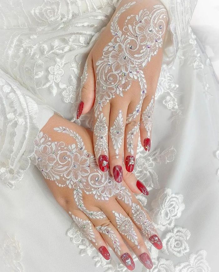 Share more than 152 white mehndi buy online latest POPPY