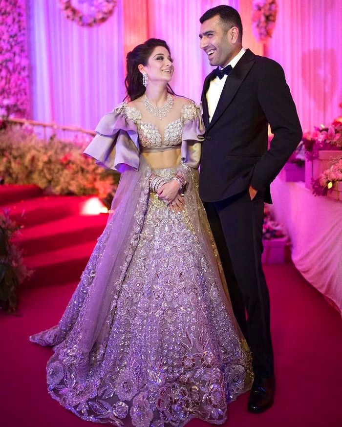 Glitter All The Way! The Most Amazing Shimmery Lehengas We Spotted Real  Brides In! | WedMeGood