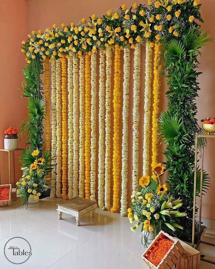 Buy Party Propz Haldi Decoration Items For Marriage -13Pcs Ganpati  Decoration Items For Home with Blue Net Curtain and Flower Garland for  Decoration | Mehndi Decoration Items | Background Decoration Items Online
