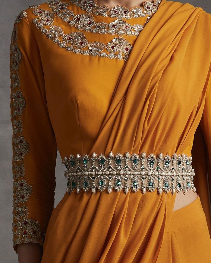 What To Wear On Your Waist with Your Lehenga: From Kamarbandhs to Real  Belts!