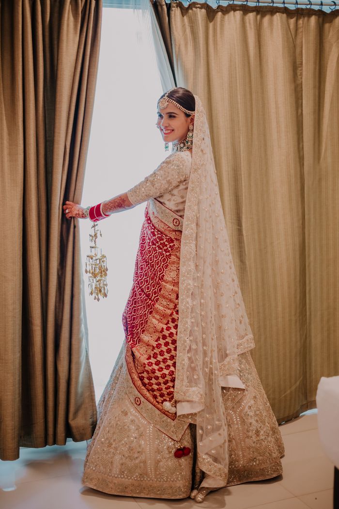 Brides Are Adding Bandhej Dupattas To Their Wedding Look We re Loving It WedMeGood