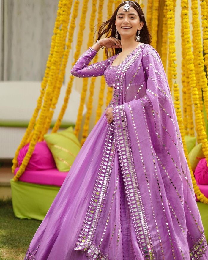 Buy Kareena Kapoor Pista green and dark green georgette anarkali in UK, USA  and Canada | Patiyala dress, Pakistani dresses, Anarkali dress