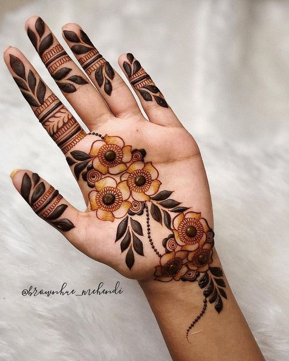 Abstract Mehndi Designs Using Floral And Leaf Patterns