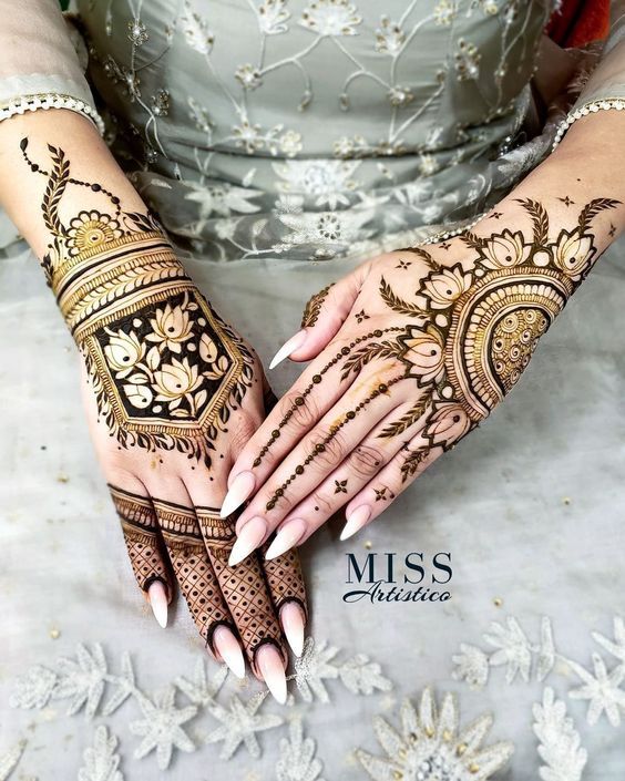 Eid Mehndi Designs 2023 Photos, Videos: Amazing Arabic & Indian Style  Front, Back Hand and Feet Henna Designs on the Occasion of Eid-al Fitr You  Must Try