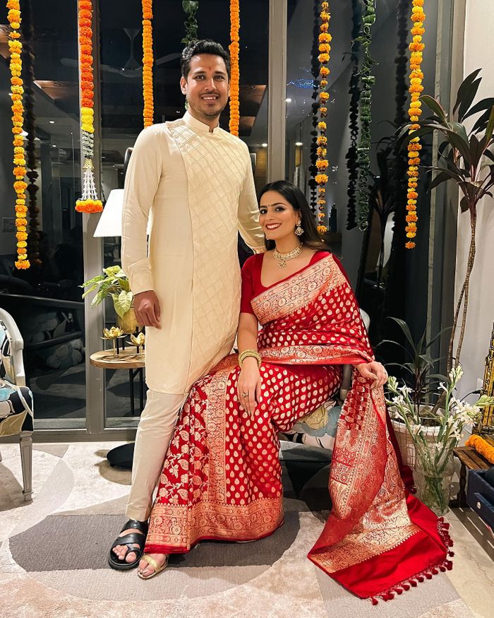 Buy Handloom Silk Red Banarasi Bridal Saree with Contrast Green Blouse –  Sunasa