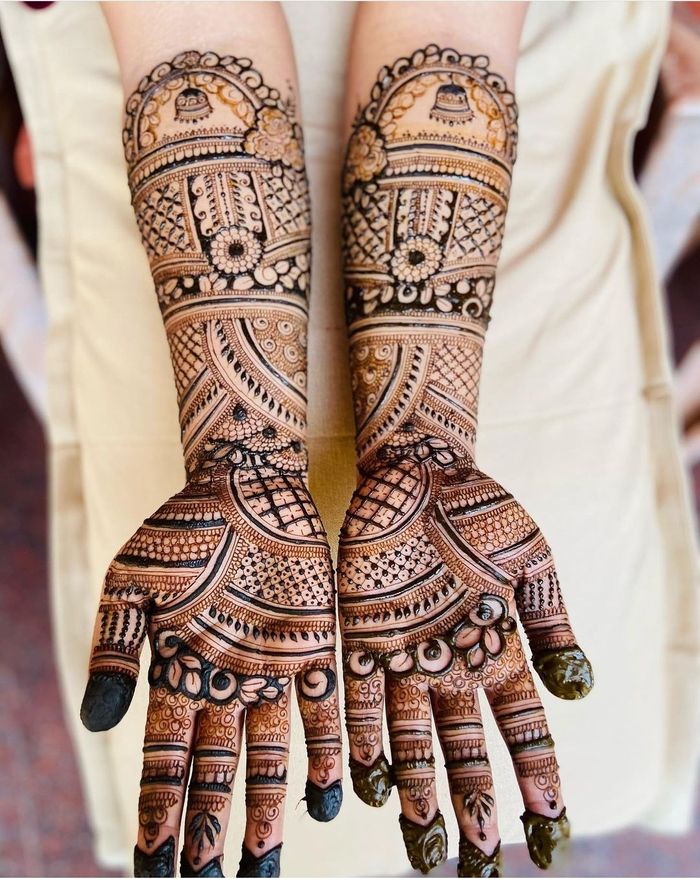 Karva Chauth Mehndi Designs For Hands, Karva Chauth Hands Henna Designs-sonthuy.vn