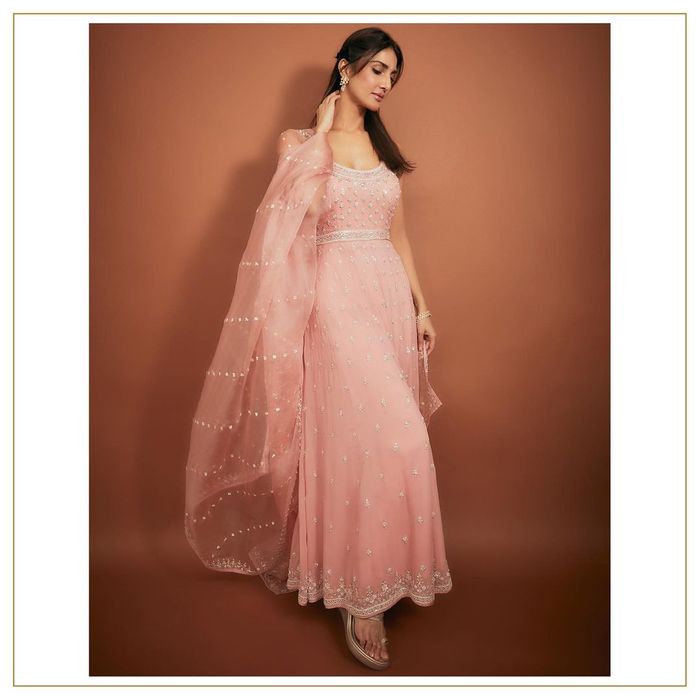 Alia Bhatt stuns as bridesmaid in pink bralette-flared pants set for  Anushka Ranjan-Aditya Seal's wedding festivities