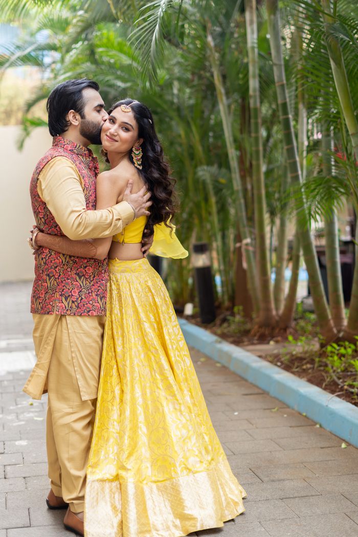 Stunning Gold Indian Wedding Dresses For The Bride And Groom | atelier ...