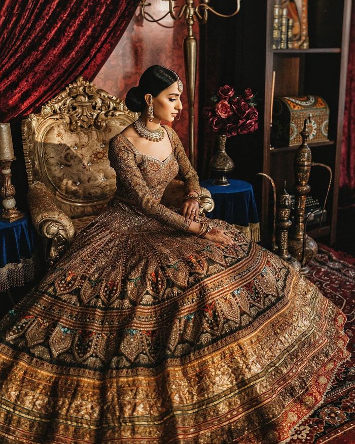 This Doctor bride wore a Mughal-inspired deep red lehenga on her wedding -  Times of India