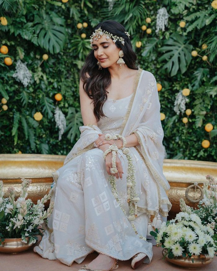 Attractive Wedding Dress Code ideas For Haldi, Sangeet, Wedding