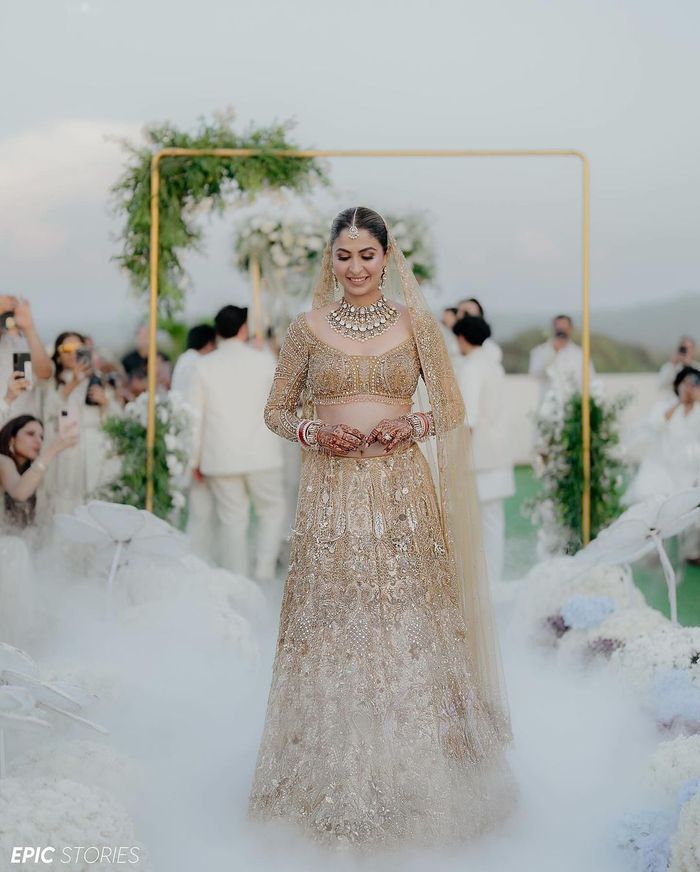 Gold Is The New Red: The Glitziest Gold Outfits We Spotted On Brides!