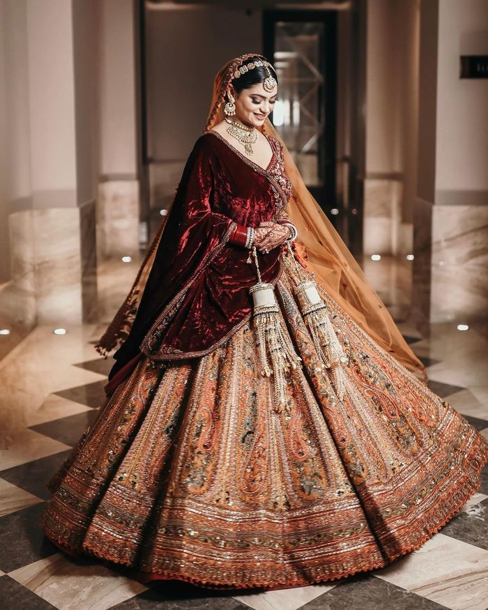 Bridesmaid Lehenga at best price in Delhi by Payal Keyal Design Co. | ID:  19948614048