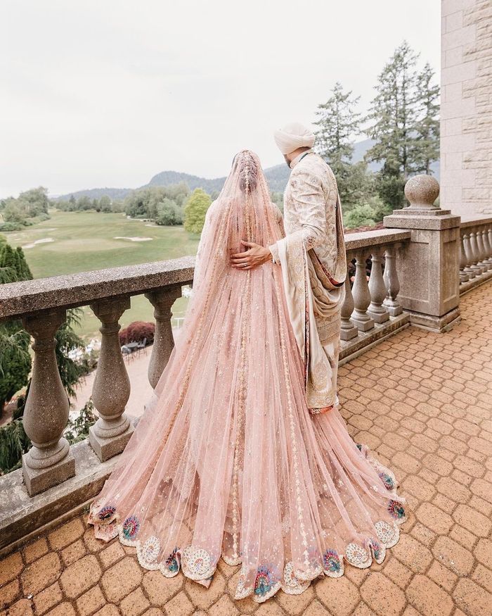 Prettiest Veil Trail Shots Of Brides That'll Give You A Maharani