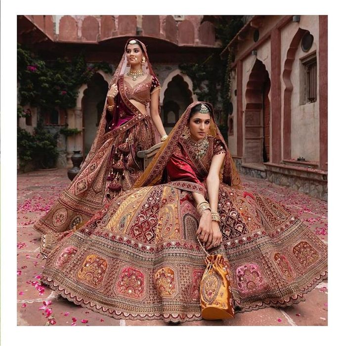 Designer Lehenga Shopping In Chandni Chowk Delhi! Unique Bridal/Non Bridal  New Lehenga Collection - YouTube