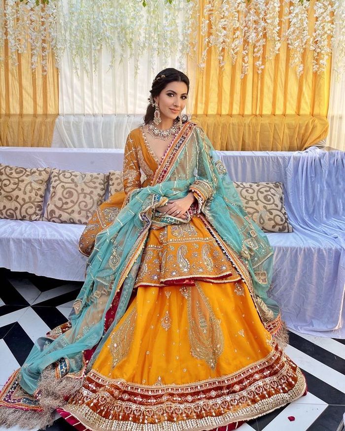 Orange cream contrast combination chiffon & net material beautiful mah -  New India Fashion