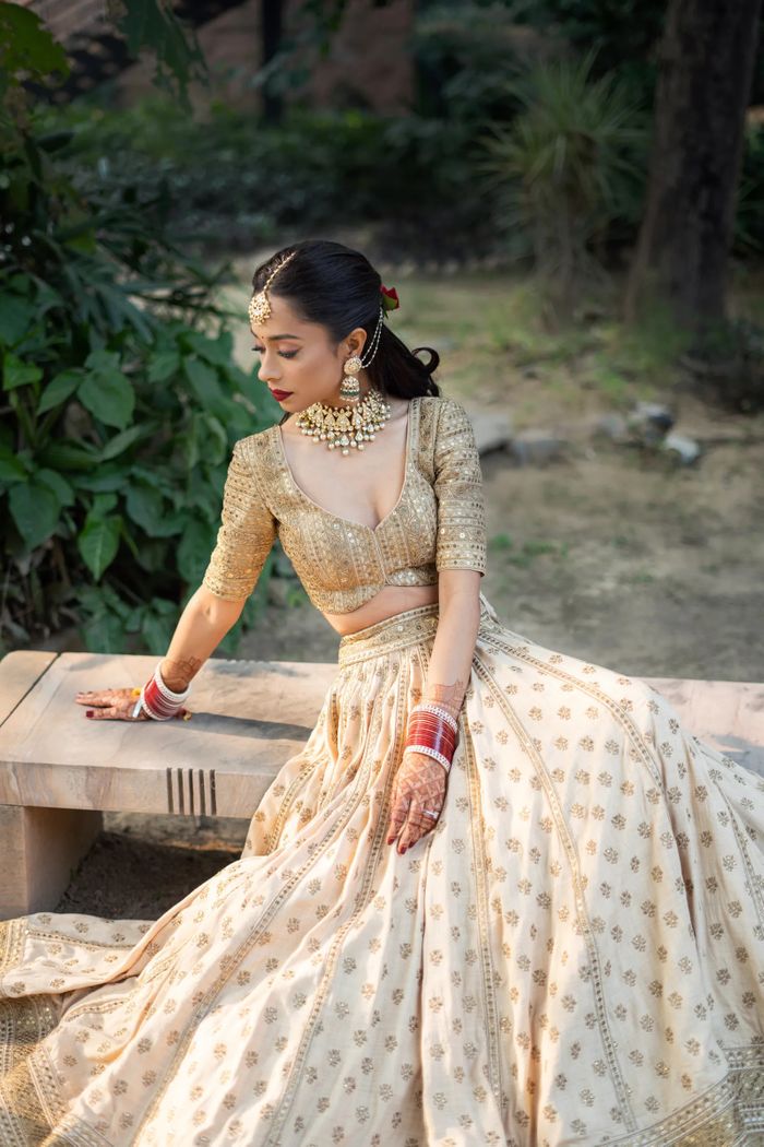 Sonakshi Sinha's heavy lehenga set speaks of royal elegance, traditional  brides-to-be take notes: All pics | Fashion Trends - Hindustan Times