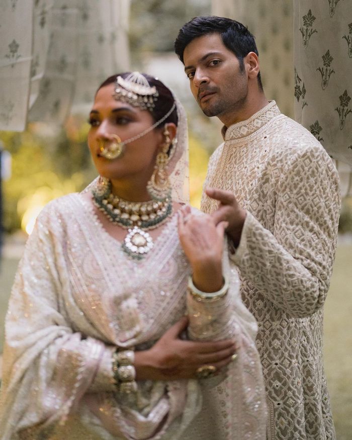 Ivory Color Wedding Lehenga  Pakistani bridal wear, Desi wedding