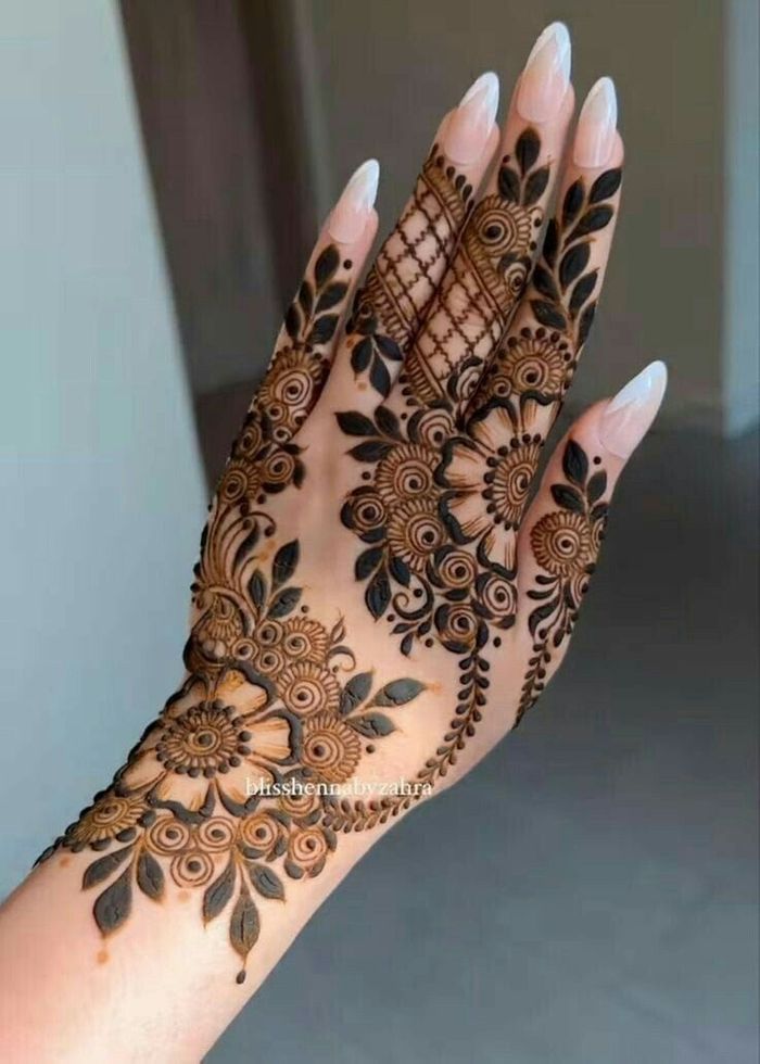 35 Stunning Wedding Henna Designs to Inspire Your Own-sonthuy.vn