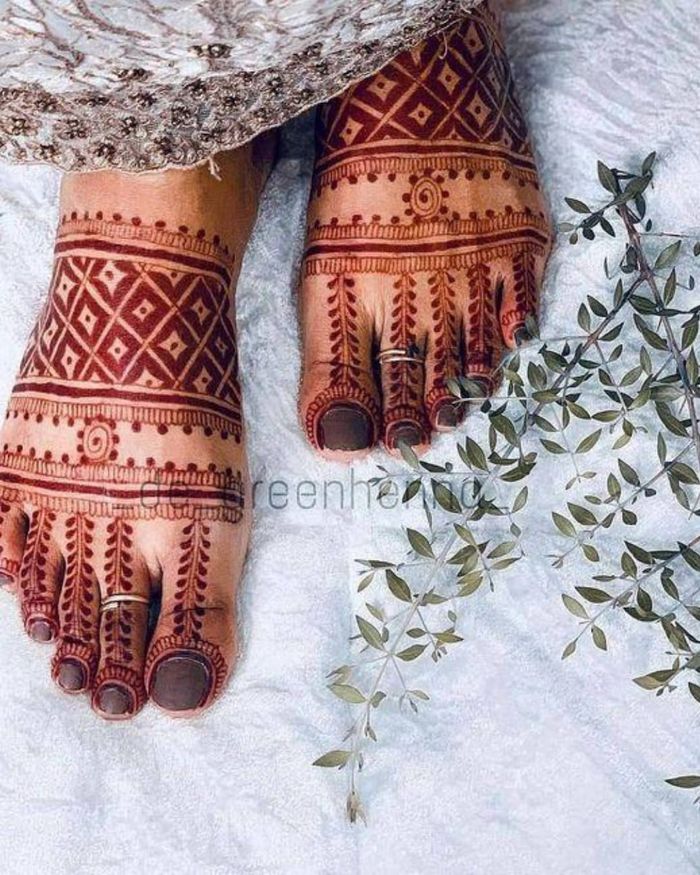 Leg Mehndi Design: +100 Simple Leg Mehndi Designs - Mehndi Design Simple