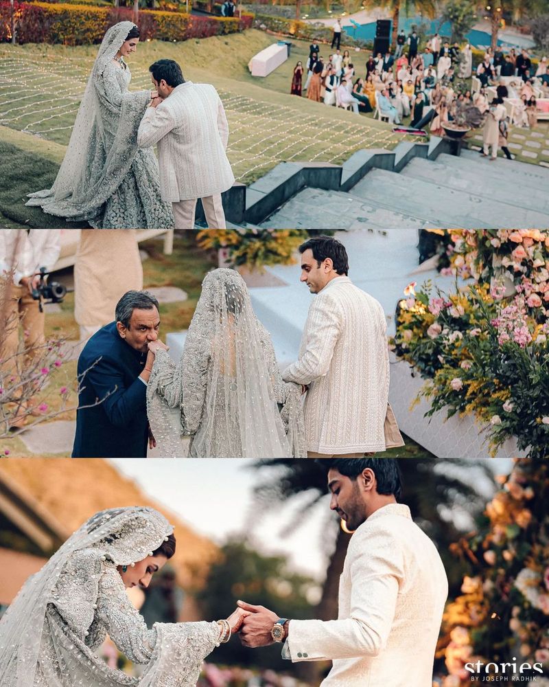 Father handing the bride over at the mandap