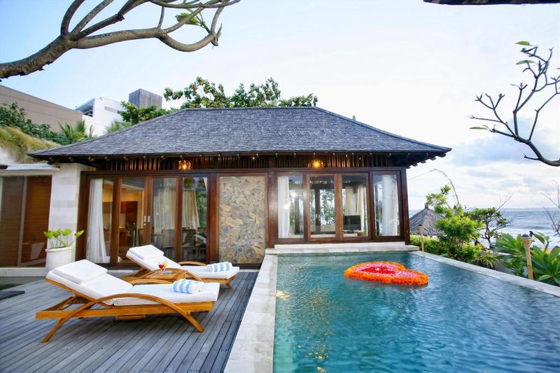 luxury villas with private pools