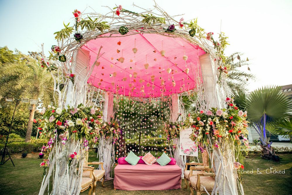 Wedding Decor Photo pink mehendi decor