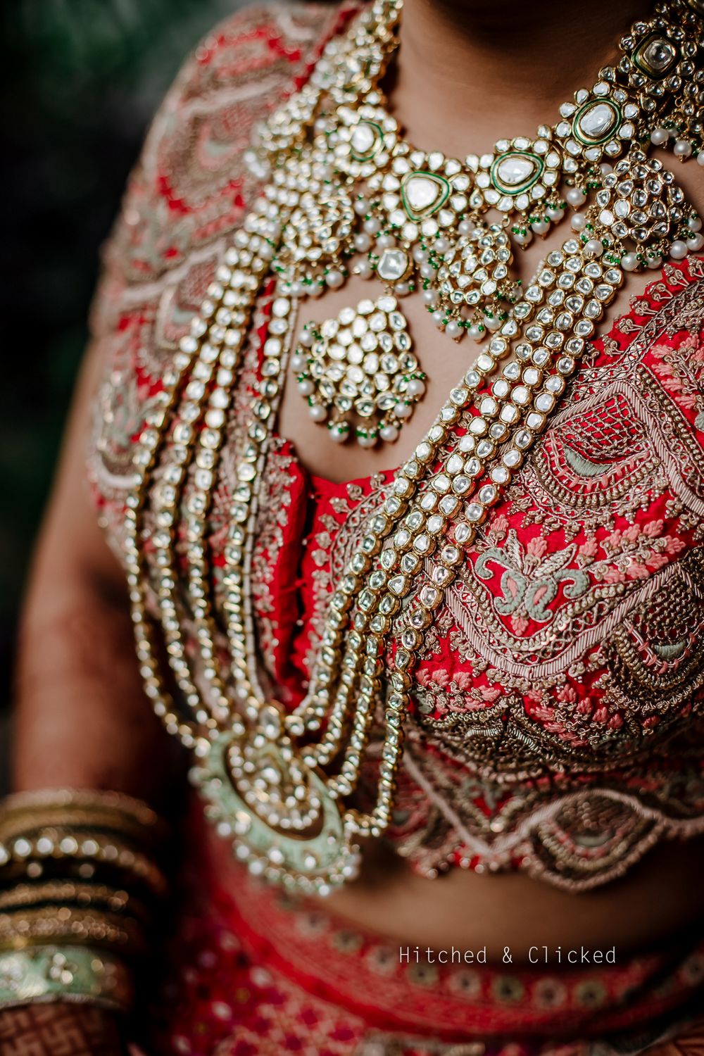Photo of A layered raani haar with statement pendant