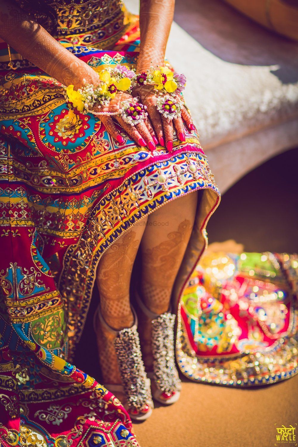 Photo of Unique mehendi jewellery and shoes