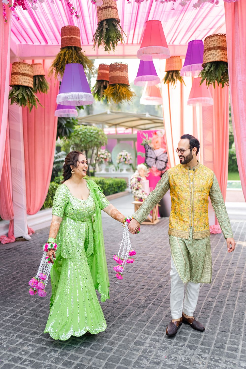 Photo of Offbeat outfit ideas for a Mehndi
