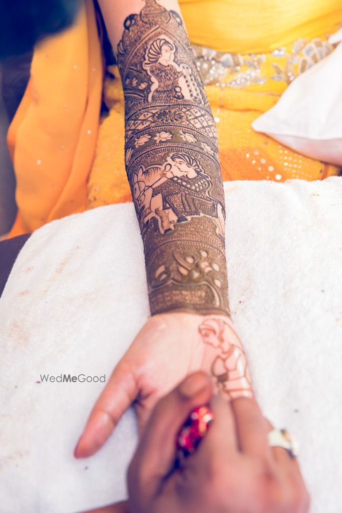 Photo of Intricate mehendi patterns