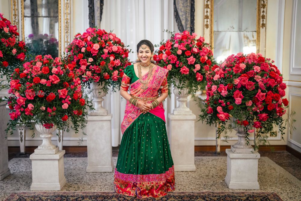 Photo of Gorgeous green and pink south indian handloom lehenga with lovely jewellery