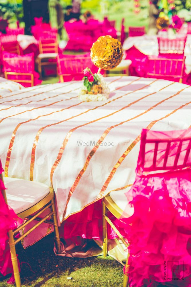 Photo of Gota table cover with pink theme
