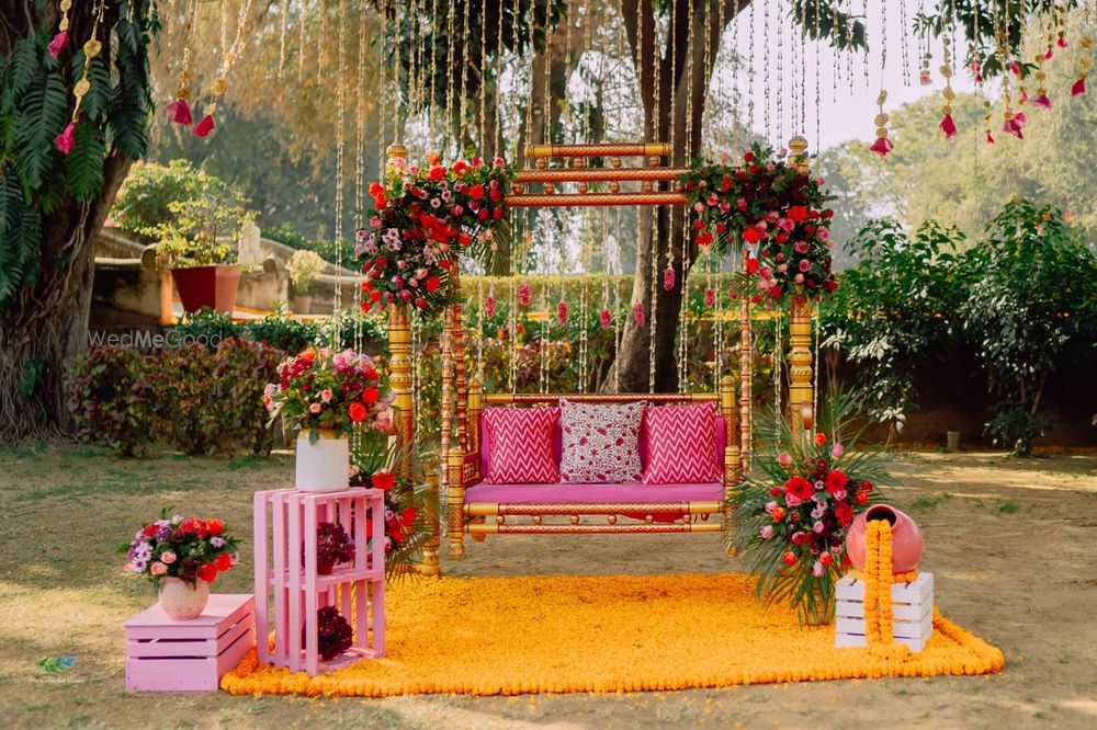 Photo of Mehendi, seating idea for brides swing Decor