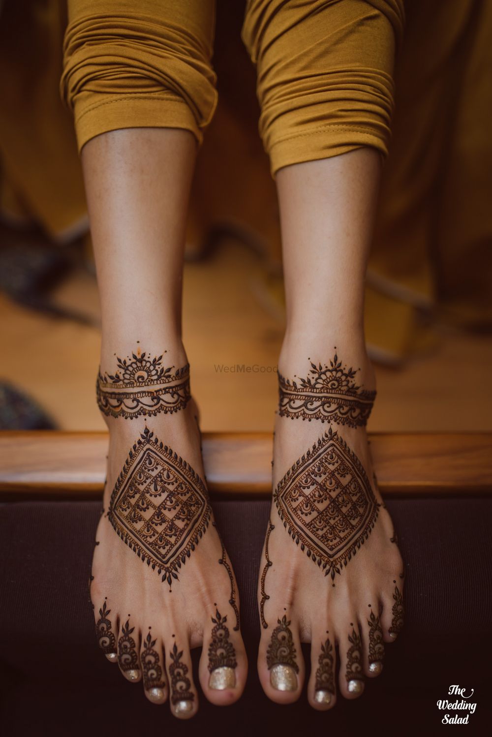 Photo of Unique feet mehendi design