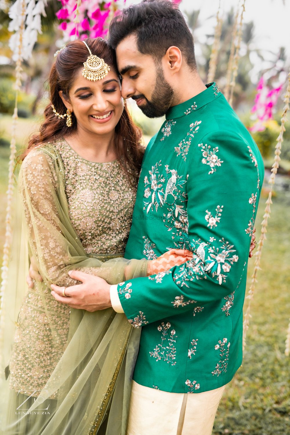 Photo of Modern mehendi outfit ideas for the couple in shades of green