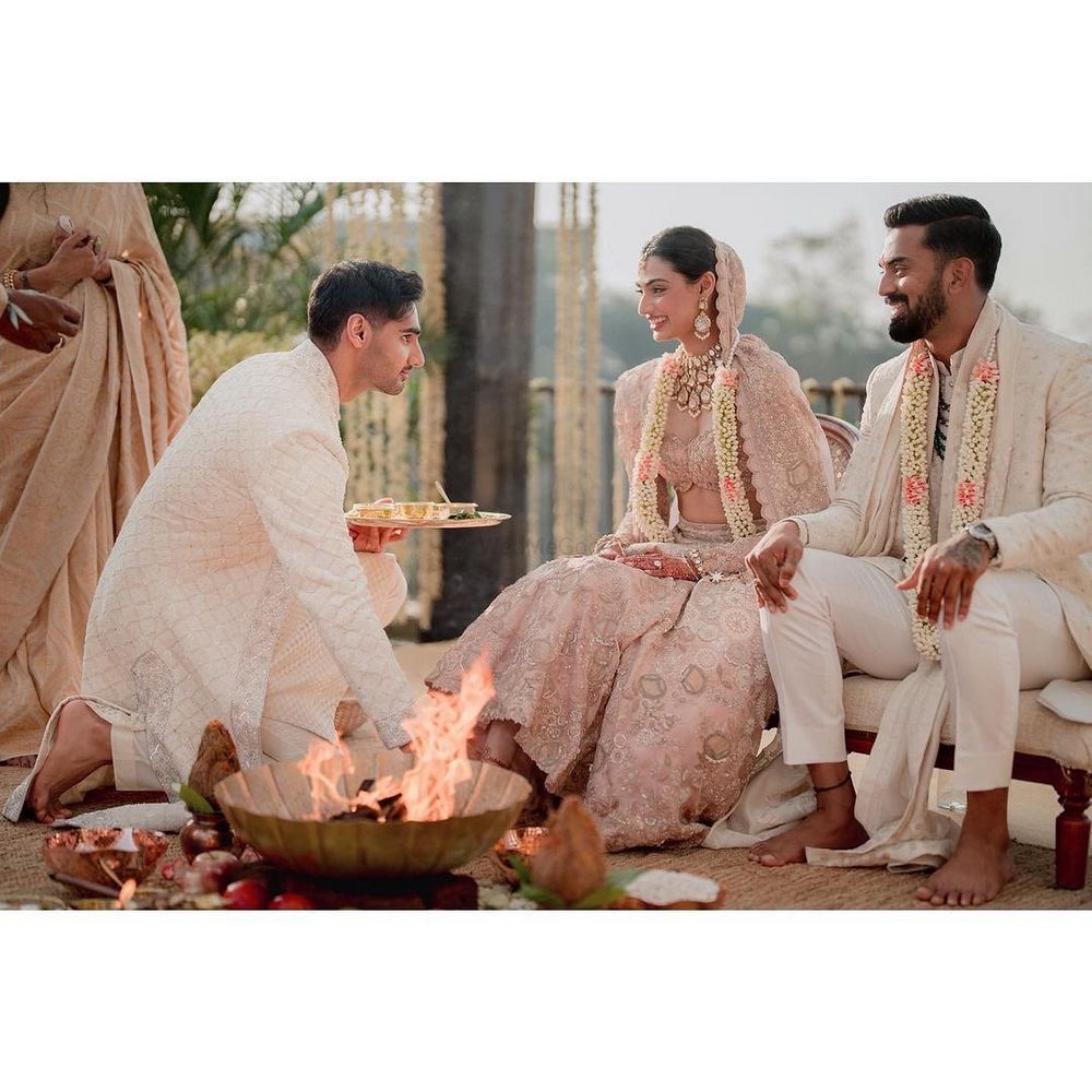 Photo of Athiya Shetty and KL Rahul at Mandap with her brother Ahan