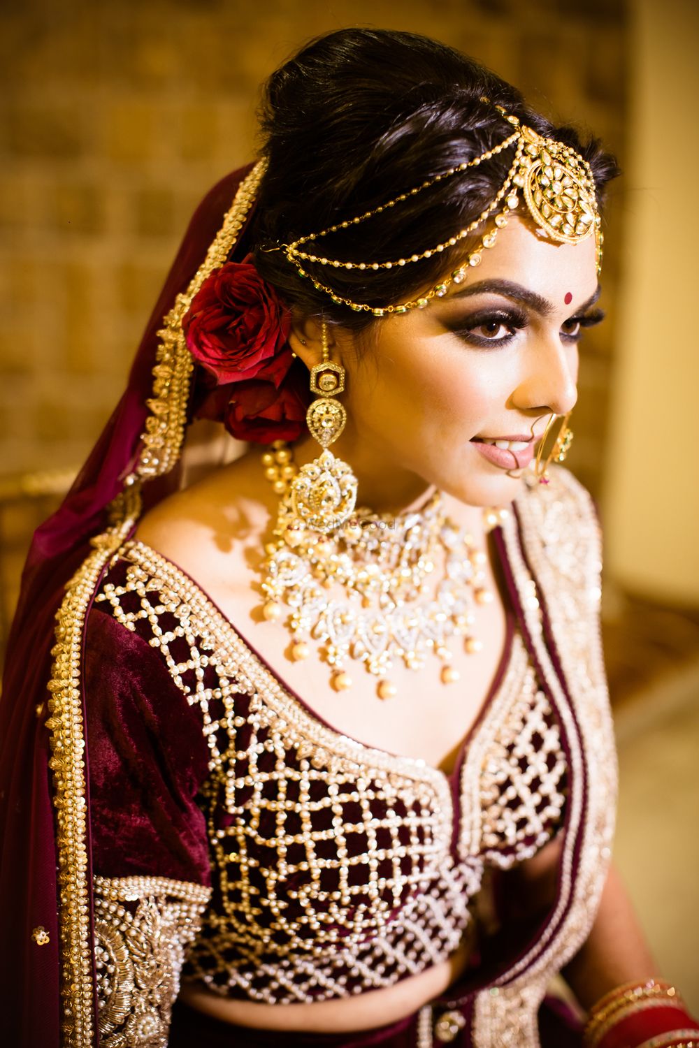 Photo of Bridal jewellery with unique mathapatti