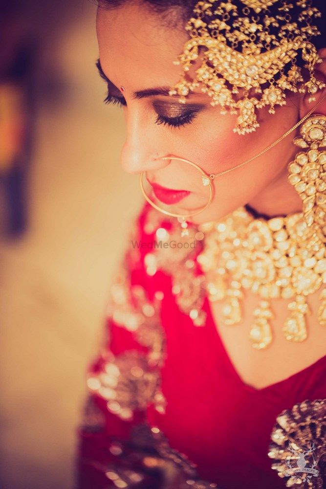 Photo of Bridal jewellery passa in gold and polki