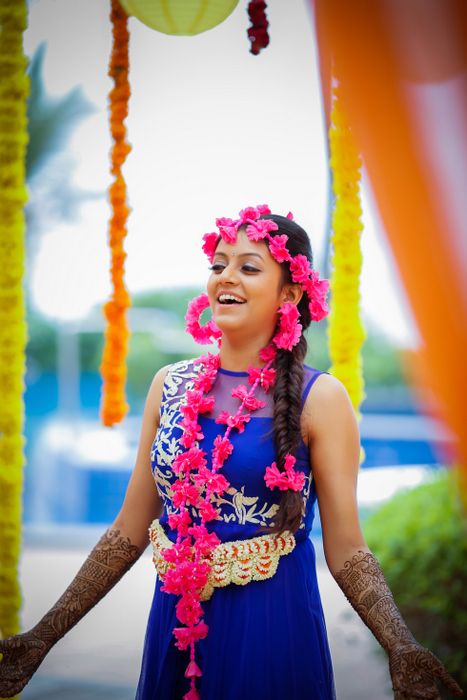 Photo of Floral jewellery for mehendi