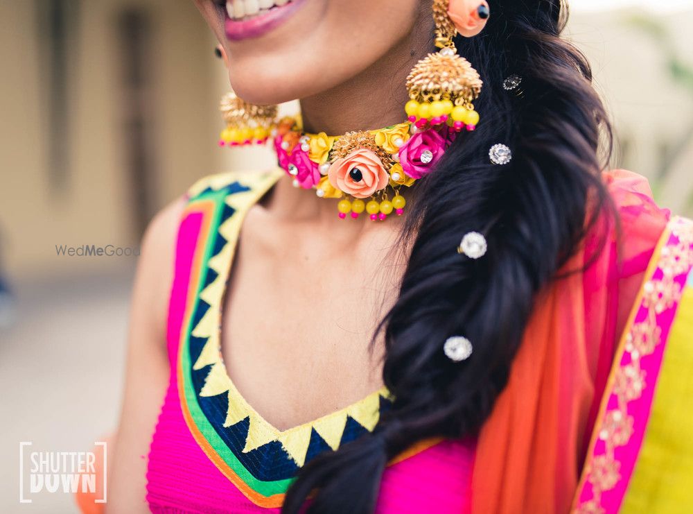 Photo of Fishtail braid for mehendi with pearls