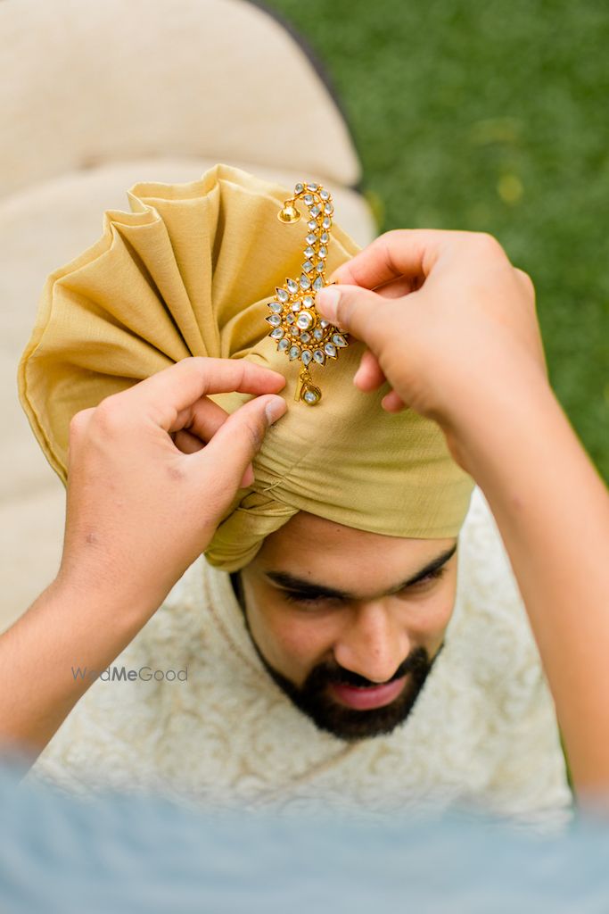 Photo of Groom safa with kalgi