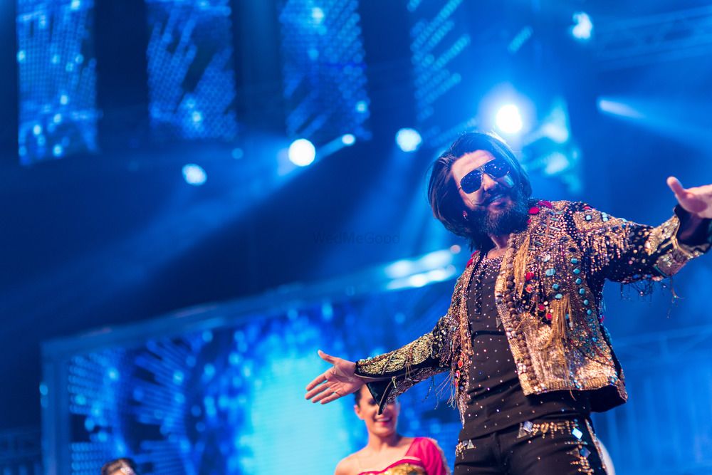 Photo of Ranveer singh performing at wedding on sangeet