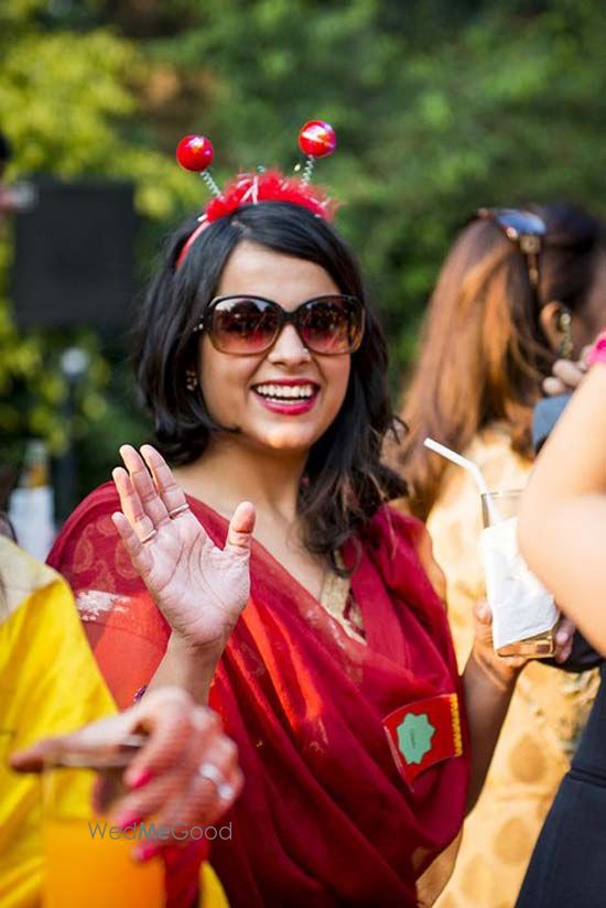 Photo of Headgear for mehendi