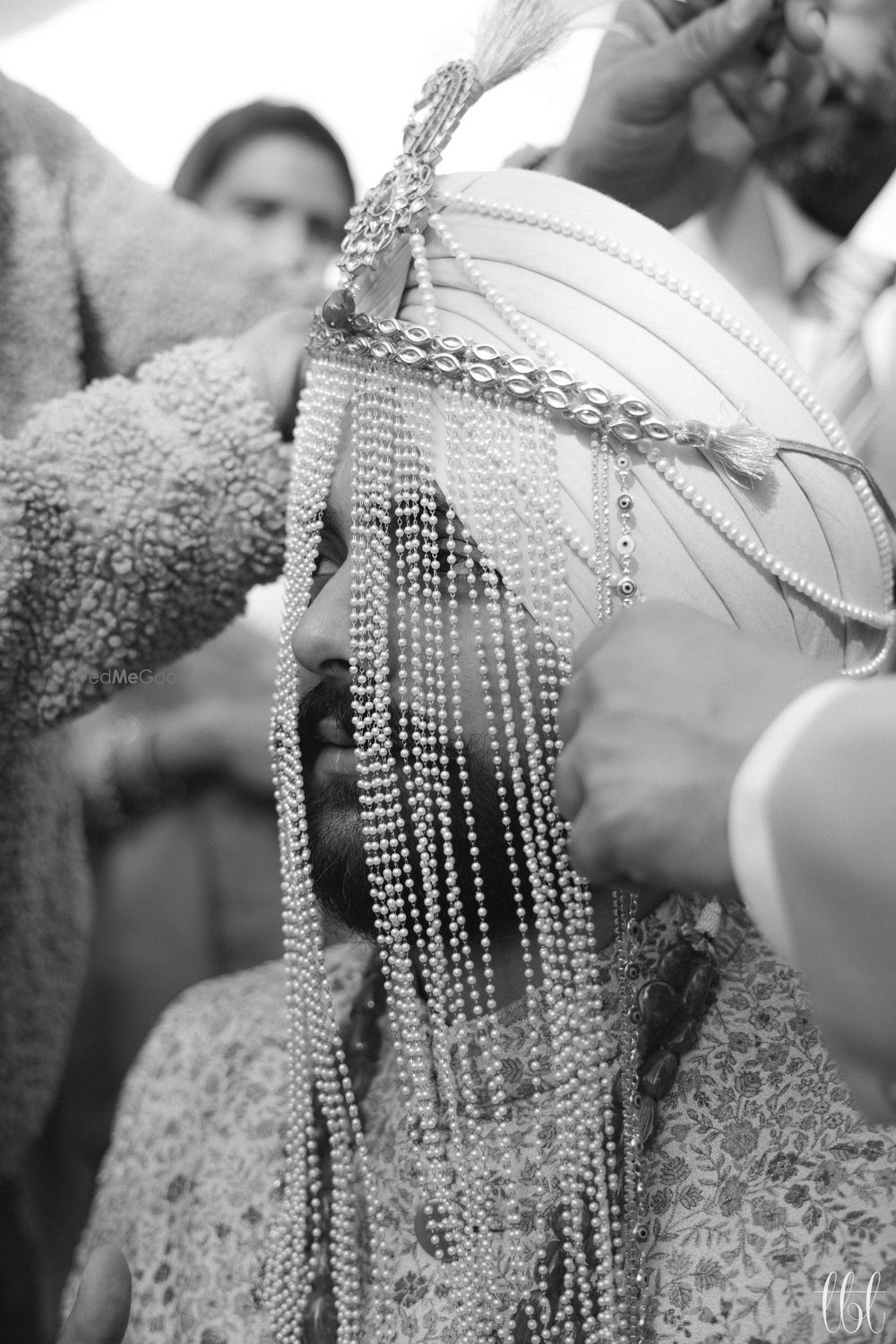 Photo of Unique all pearl sehra for the groom on the wedding day