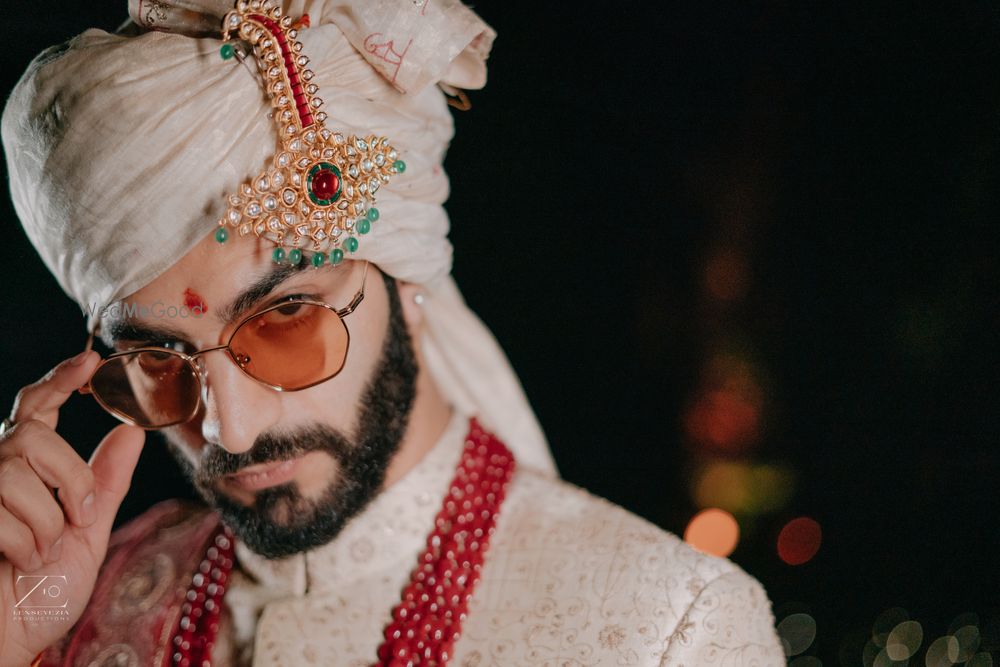 Photo of Gold Stone Kalangi For Groom's Wedding Look